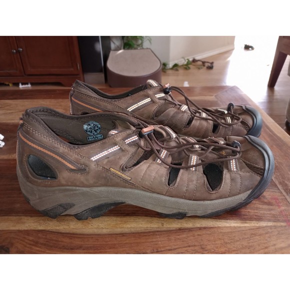 KEEN Men\'s Walking and Waterproof Shoes Size 13
